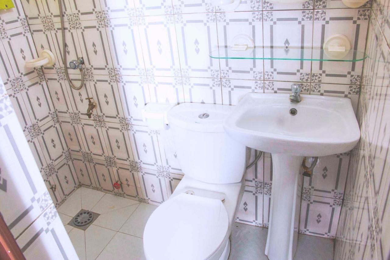 Nora Hotel Cotonou Exteriör bild